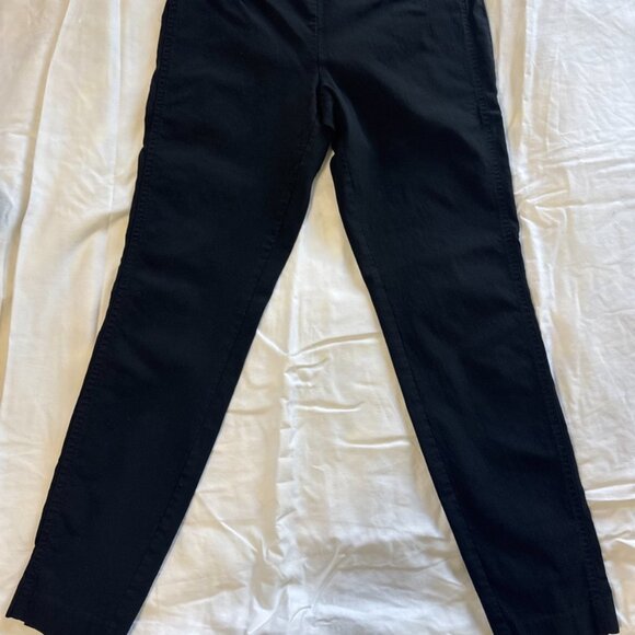New York & Company Pull-On Stretch Ankle Pants – Black, Size S - Picture 2 of 5